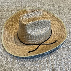Cowboy hat wide brim straw Mexican palm leaf weave light tan sombrero cord trim